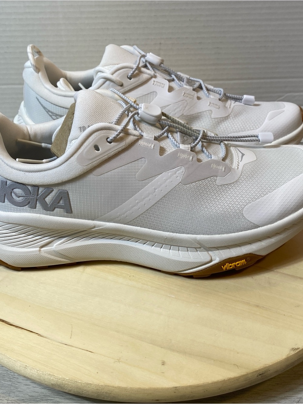 Hoka One One Transport White Gum Women’s Size 9B Trail Walking Shoes New - Picture 2 of 12